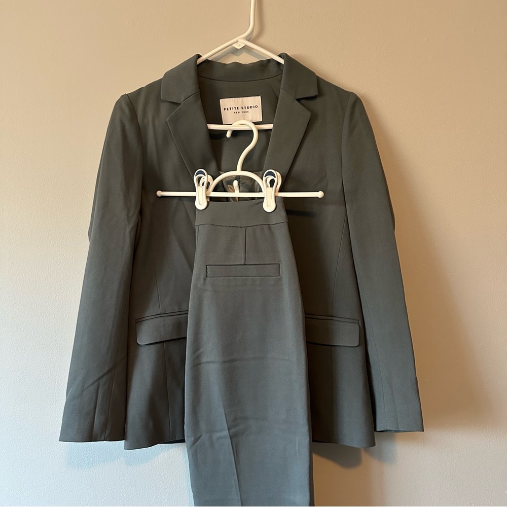 Petite Studio Gray Blazer and Pants Set